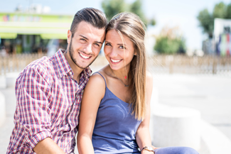 straighter-teeth-with-six-month-smile